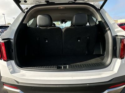 2025 Kia Sorento - Photo 25