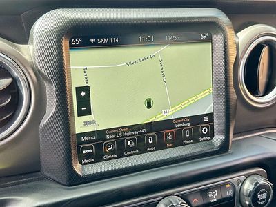 2022 Jeep Wrangler - Photo 13