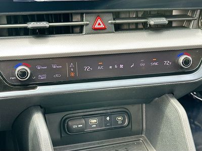 2023 Kia Sportage - Photo 16