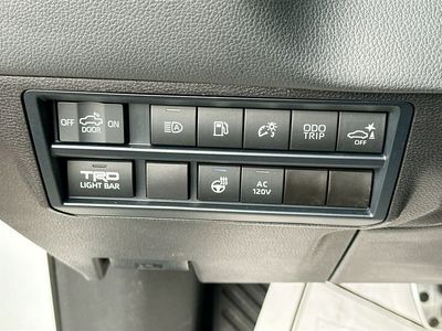 2024 Toyota Tundra Hybrid - Photo 10