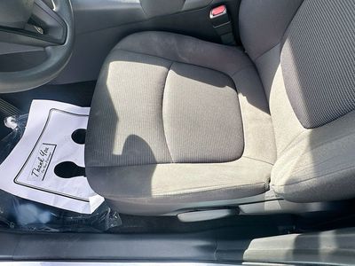 2019 Toyota RAV4 - Photo 14