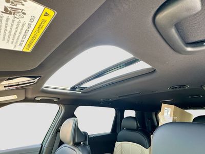 2027 Kia Telluride Hybrid - Photo 22