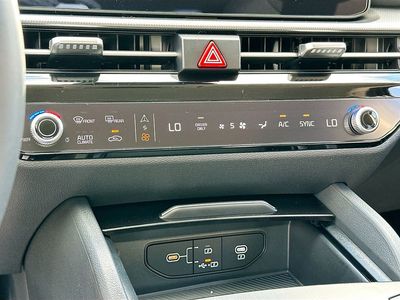 2026 Kia Sportage Hybrid — photo 15 view