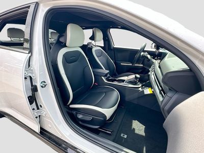 2026 Kia K4 - Photo 27