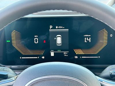 2026 Kia Carnival Hybrid - Photo 12
