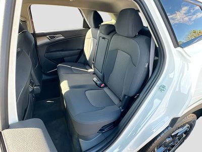 2026 Kia Sportage Hybrid — photo 23 view