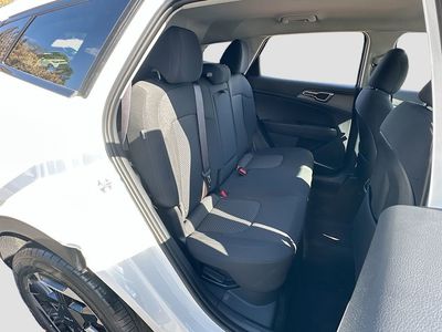 2026 Kia Sportage Hybrid — photo 25 view