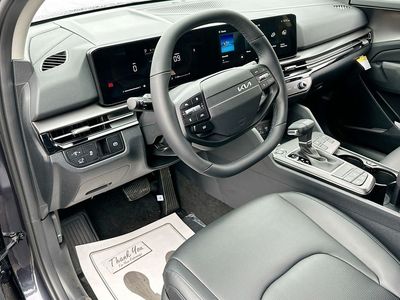 2026 Kia Sportage — photo 9 view