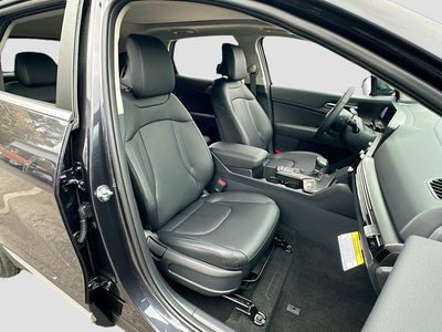 2026 Kia Sportage — photo 27 view
