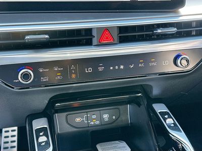 2026 Kia Sorento Hybrid - Photo 16