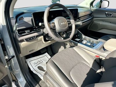 2026 Kia Carnival Hybrid - Photo 9