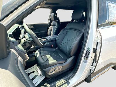 2027 Kia Telluride Hybrid - Photo 21