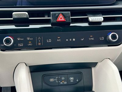 2026 Kia Sportage - Photo 15