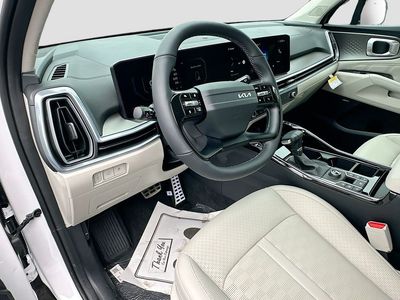 2026 Kia Sorento - Photo 9