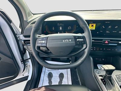 2026 Kia Sportage — photo 11 view