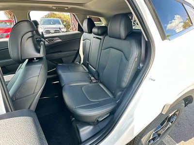 2026 Kia Sportage — photo 24 view