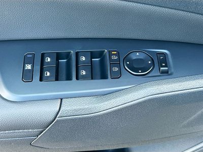 2026 Kia Sportage — photo 17 view
