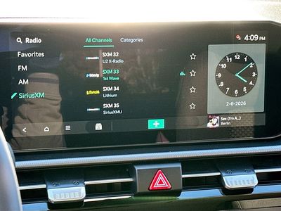 2026 Kia Sportage Hybrid - Photo 14