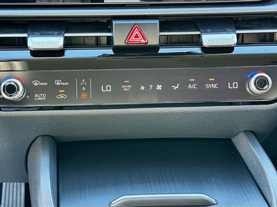 2026 Kia Sportage Hybrid - Photo 15