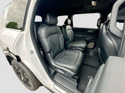 2027 Kia Telluride Hybrid - Photo 30