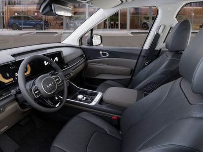 2026 Kia Carnival Hybrid - Photo 17