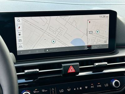 2026 Kia Sportage Hybrid — photo 13 view