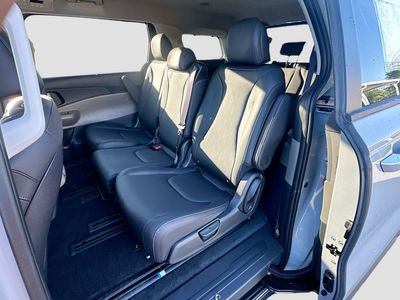 2026 Kia Carnival Hybrid - Photo 24