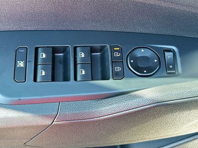 2026 Kia Sportage - Photo 17