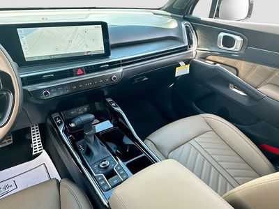 2026 Kia Sorento - Photo 25