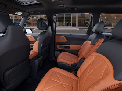 2027 Kia Telluride Hybrid - Photo 18