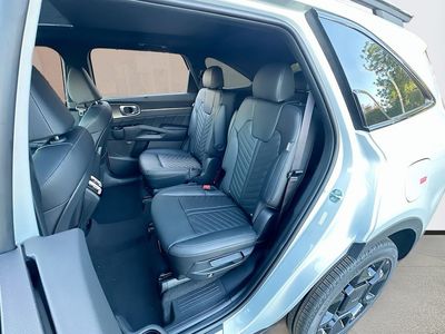 2026 Kia Sorento - Photo 26