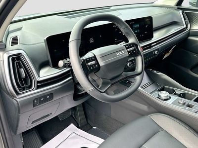 2026 Kia Sorento Hybrid — photo 9 view