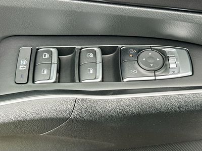 2026 Kia Sorento — photo 17 view