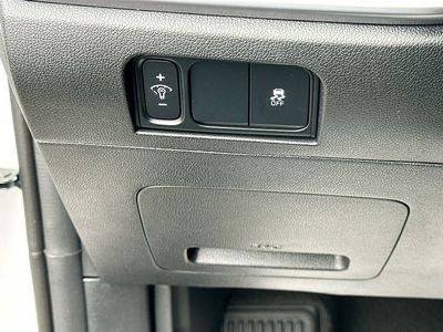 2026 Kia Sorento — photo 10 view