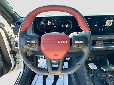 2026 Kia K4 - Photo 11