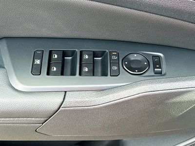 2026 Kia Sportage — photo 17 view