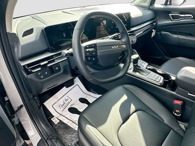 2026 Kia Sportage — photo 9 view