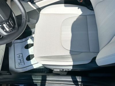 2026 Kia Sportage — photo 18 view