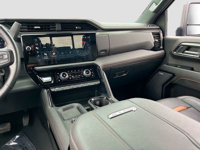 2024 GMC Sierra 2500HD - Photo 25