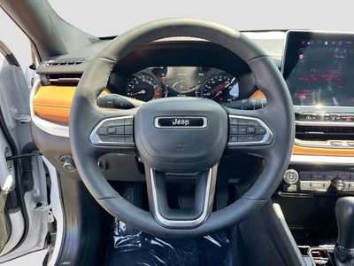 2024 Jeep Compass - Photo 11