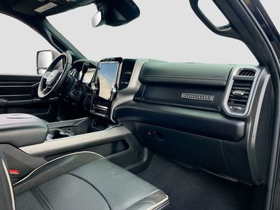 2024 Ram 3500 - Photo 29