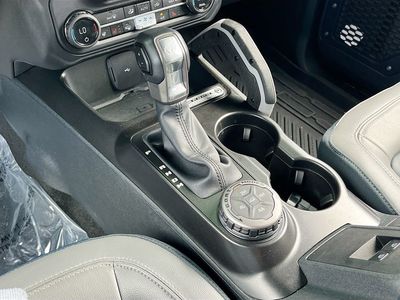 2023 Ford Bronco - Photo 17