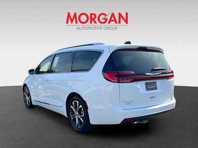 2024 Chrysler Pacifica - Photo 5