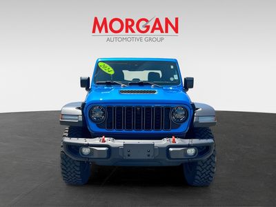 2024 Jeep Gladiator - Photo 2