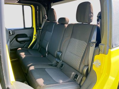 2023 Jeep Gladiator - Photo 23