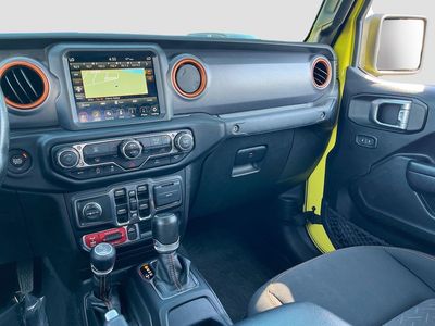 2023 Jeep Gladiator - Photo 22