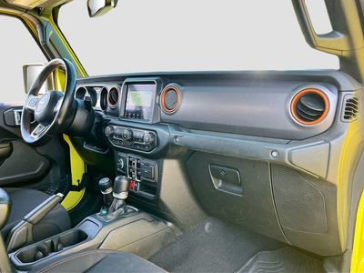 2023 Jeep Gladiator - Photo 27