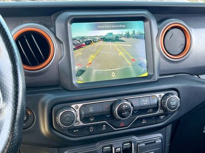 2023 Jeep Gladiator - Photo 14