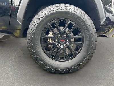2022 Toyota Tundra - Photo 27