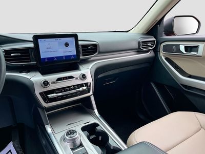 2022 Ford Explorer - Photo 22